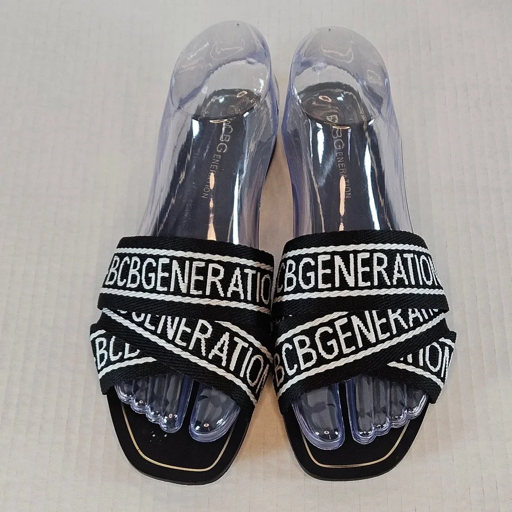Women's BCBGeneration Black/White‎ Krista Logo Slides Size 6.5